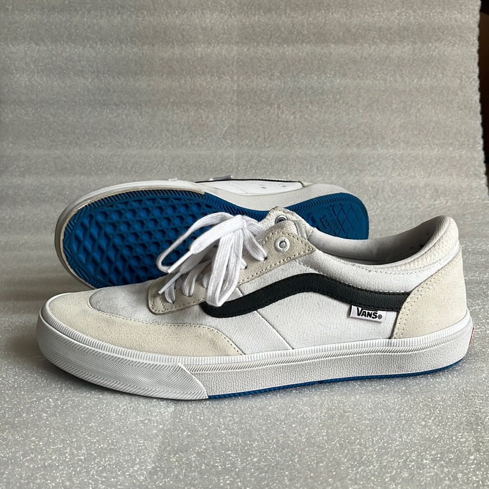 Vans size 10